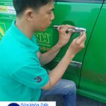 Mở khoá xe ô tô tận nơi